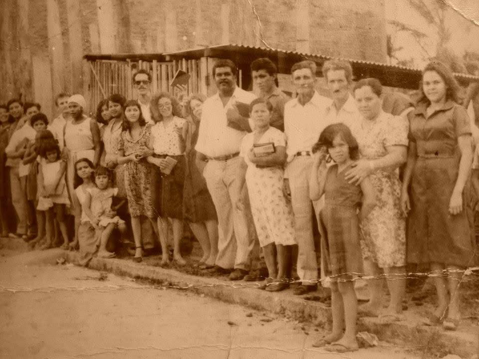 Large family gathering restoration - Before